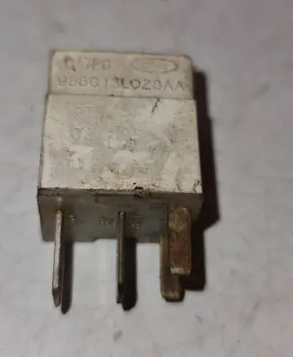 Ford Escort Other relay 93BG13L028AA B47PG 37915A