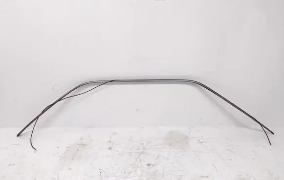 Mercedes-Benz E W124 Front door glass trim molding 