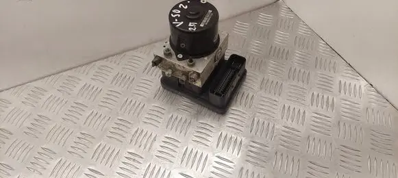 Volvo V50 ABS Pump 30736590A 1096004283 30736587