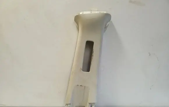Honda CR-V (B) pillar trim (top) 84111T1GG011M1