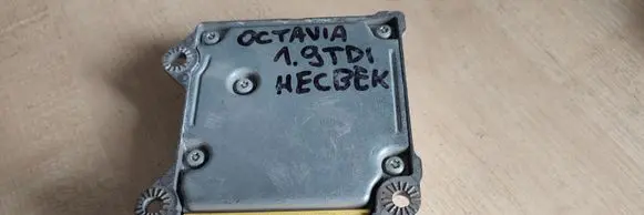 Skoda Octavia Mk2 (1Z) Airbag control unit/module 1K0909605N
