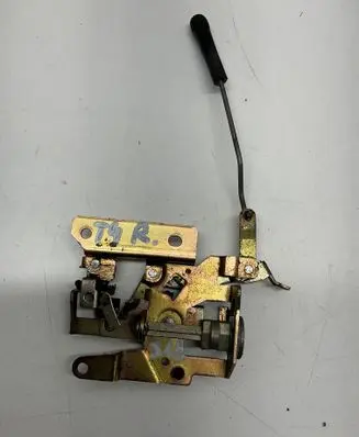 Volkswagen Transporter - Caravelle T4 Sliding door lock 721843654A