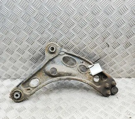 Opel Vivaro Front lower control arm/wishbone 93868600