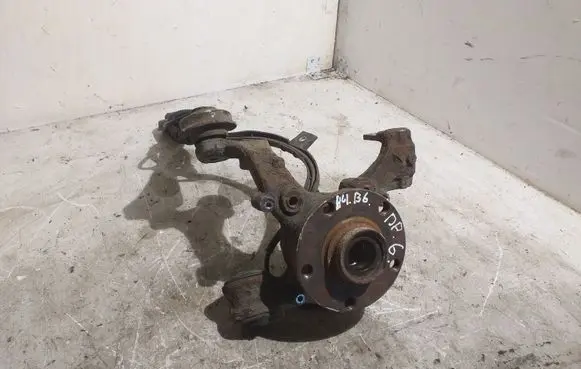 Audi A4 S4 B6 8E 8H Rear wheel hub