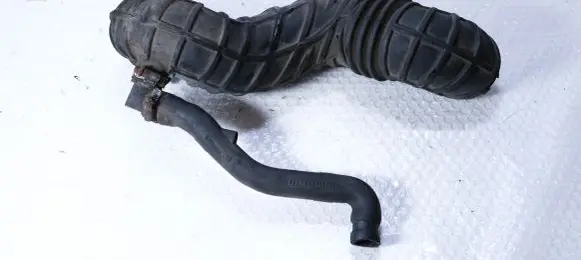 Audi A6 S6 C4 4A Air intake hose/pipe 4A0145747A