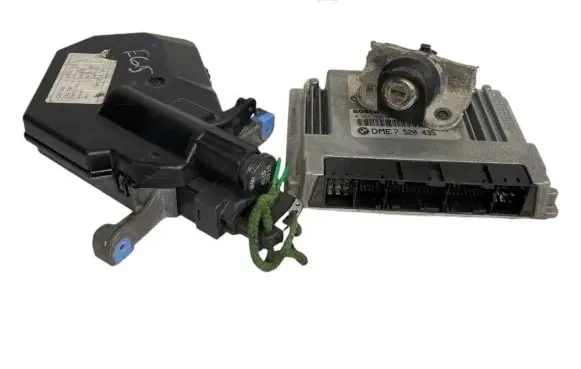 BMW 7 E65 E66 Engine ECU kit and lock set 7520435 7520080 0261209002