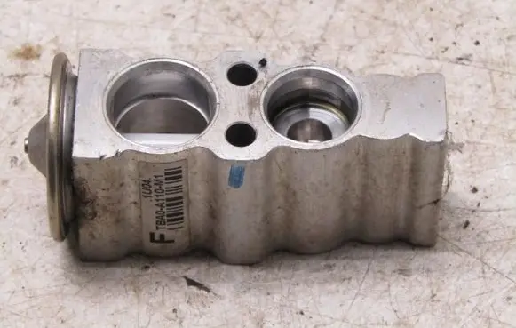 Honda Civic X Air conditioning (A/C) expansion valve TBA0-A110-M1