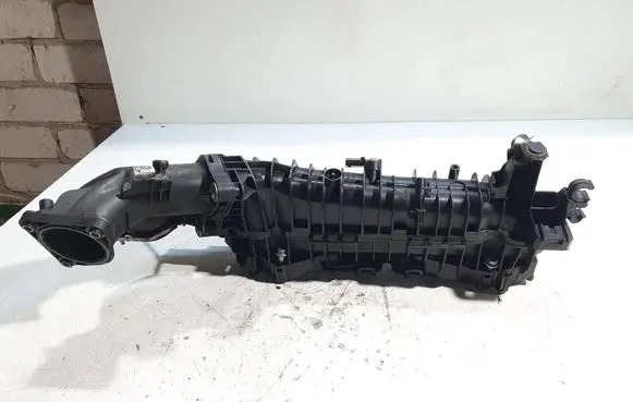 BMW 5 F10 F11 Intake manifold 7807991 10081720333 1008172033