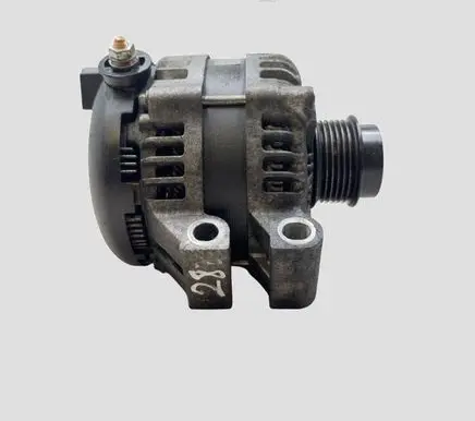 Jaguar XF X250 Generator/alternator AW9310300AB 1042106230