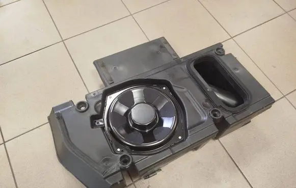 Land Rover Range Rover Sport L494 Subwoofer speaker CPLA18808CA