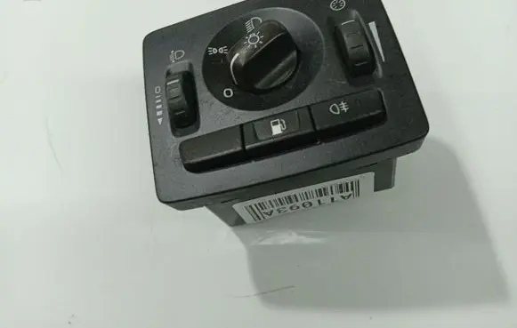 Volvo V50 Light switch 30739298