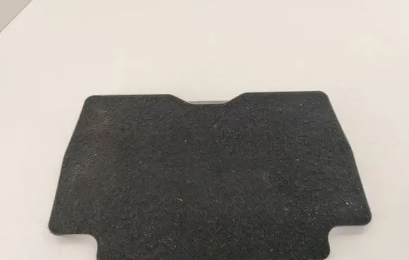 Peugeot 5008 II Rear floor mat M52010