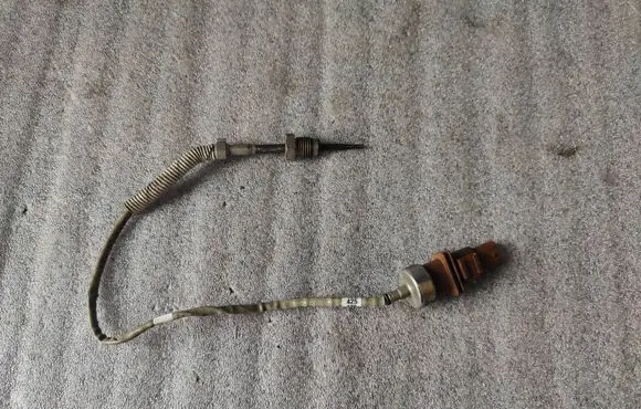 Seat Leon (5F) Exhaust gas temperature sensor 06K919529D 234118000588