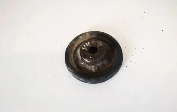 Volkswagen PASSAT B3 Front coil spring rubber mount 1h0412367a