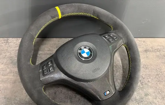 BMW 1 E82 E88 Steering wheel