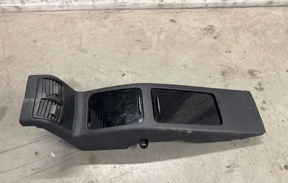 Mercedes-Benz CLS C218 X218 Center console A2188600130