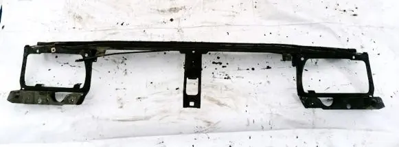 Renault Laguna I Radiator support slam panel