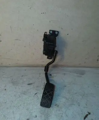 Audi A8 S8 D3 4E Accelerator throttle pedal 4E2723523F