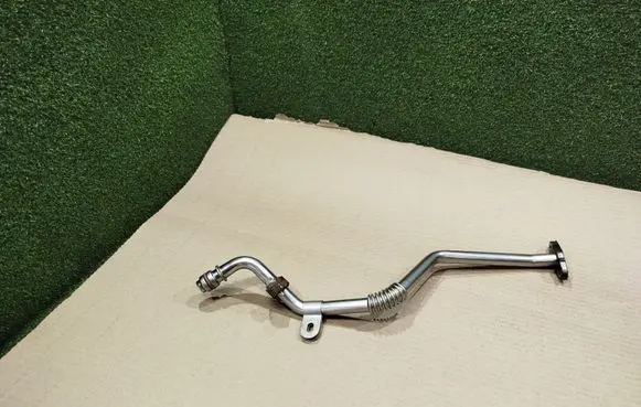 Renault Trafic III (X82) Turbo turbocharger oiling pipe/hose 118296801R