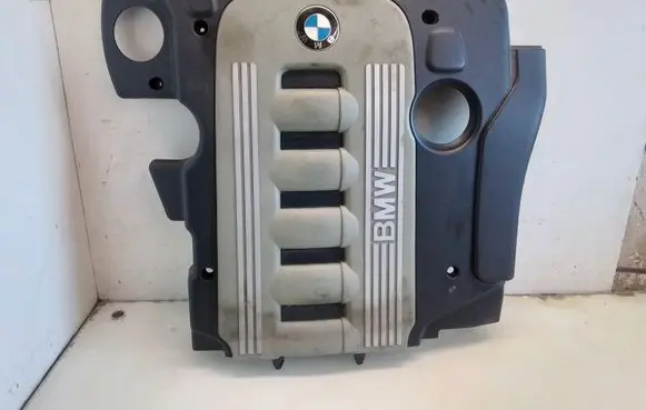 BMW 5 E60 E61 Engine cover (trim) 4778890806