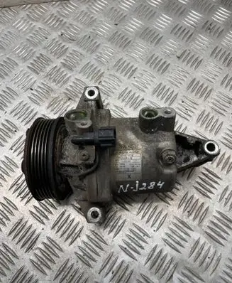 Nissan Juke I F15 Air conditioning (A/C) compressor (pump) 926001KC1B CR08B