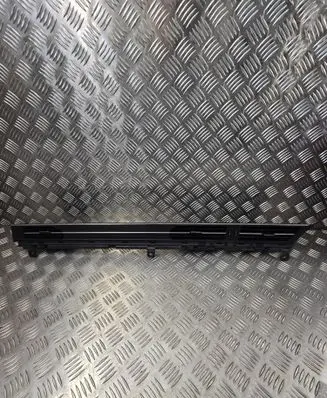 Audi A6 S6 C8 4K Dash center air vent grill 4K2820901