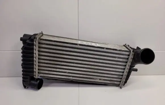 Ford Kuga II Intercooler radiator BV61-9L440-CK