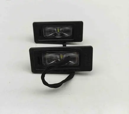 Skoda Enyaq iV Number plate light 5NA943021