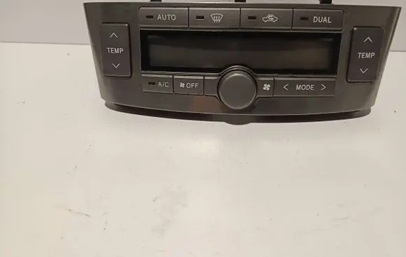 Toyota Avensis T270 Climate control unit 5590005200 MB1465703620