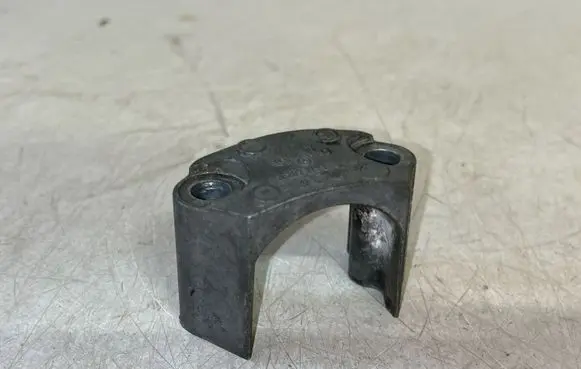 Mercedes-Benz C W203 Sway bar bush bracket, front A2033232740
