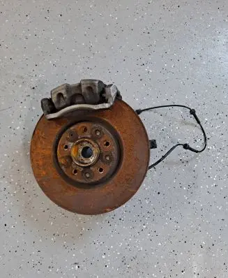 Jeep Compass Front wheel hub spindle knuckle 68259529AB