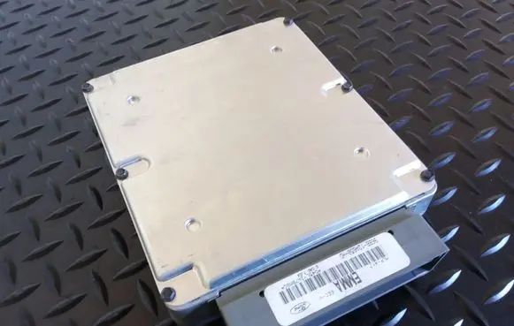 Ford Mondeo MK II Engine control unit/module 96BB12A650HD PMF5SB14A624AA 96BB12A650