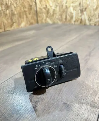 Mercedes-Benz E W211 Light switch 2115450904 04056043