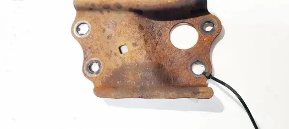 Toyota Auris 150 Bracket in trunk/boot 