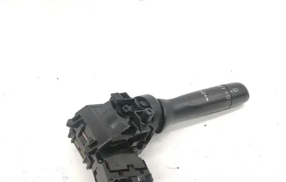 Toyota Yaris Wiper speed switch 17F003LH