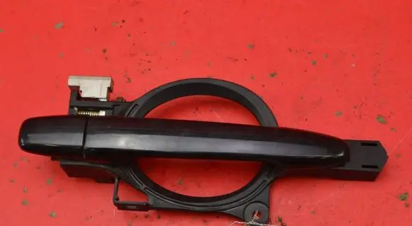 Mitsubishi Lancer VIII Rear door exterior handle