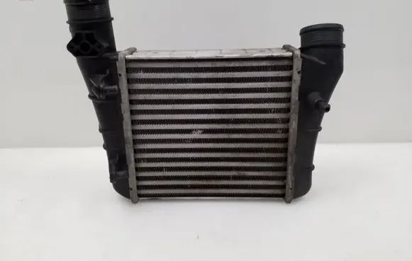 Audi A4 S4 B7 8E 8H Intercooler radiator 8E0145805AA