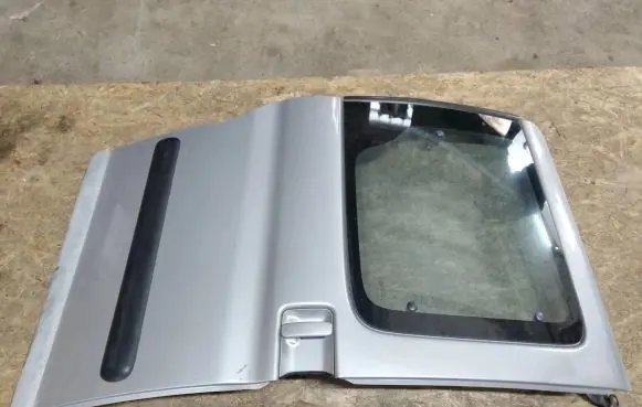 Citroen Berlingo Sliding door window/glass DOT211M75AS2