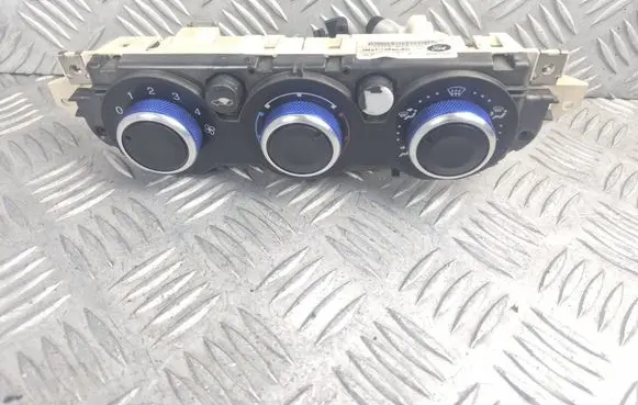 Ford Focus C-MAX Climate control unit 3M5T19980AD 69607320 P69607320