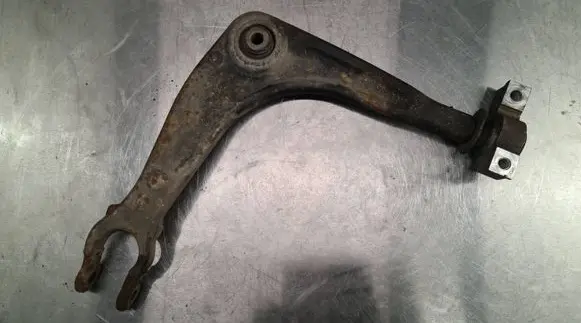 Peugeot 407 Front control arm 140519004