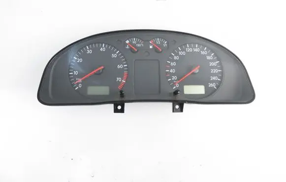 Volkswagen PASSAT B5 Speedometer (instrument cluster) 3B1919880