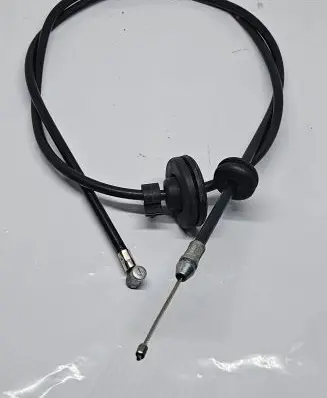 Engine bonnet/hood lock release cable