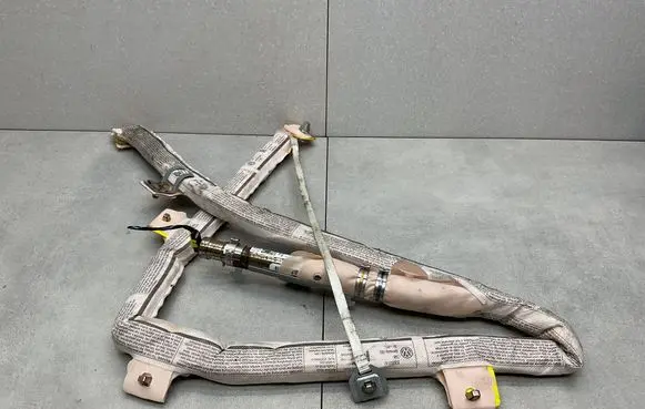 Volkswagen PASSAT CC Roof airbag 3C8880742B