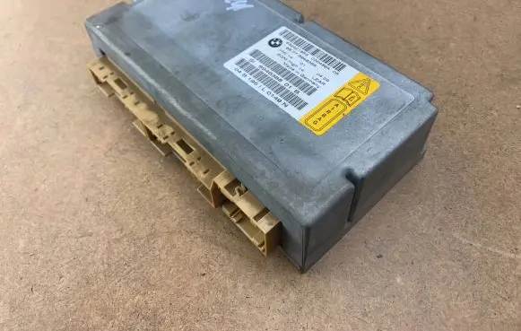 BMW 5 E60 E61 Airbag control unit/module 6946388 65776946388 65776957029