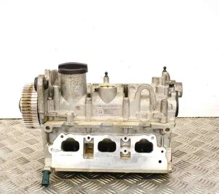 Volkswagen Up Engine head 