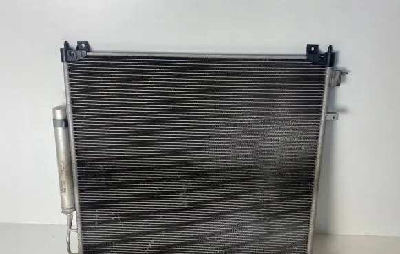 Land Rover Discovery 5 A/C cooling radiator (condenser) JPLA19C600AC LR100570