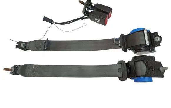 Ford Mondeo MK V Front seatbelt 