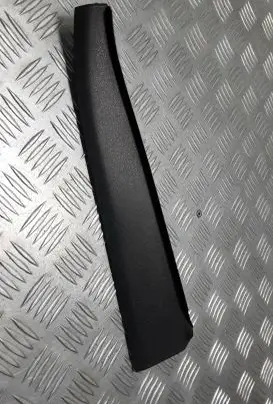 Volvo V40 Dashboard side end trim 31102348