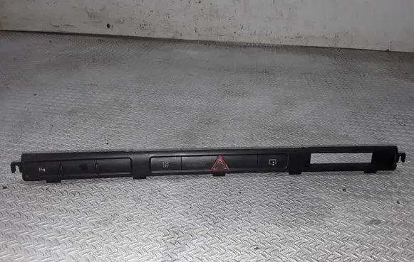 Audi A8 S8 D3 4E Hazard light switch 4E1927137BR