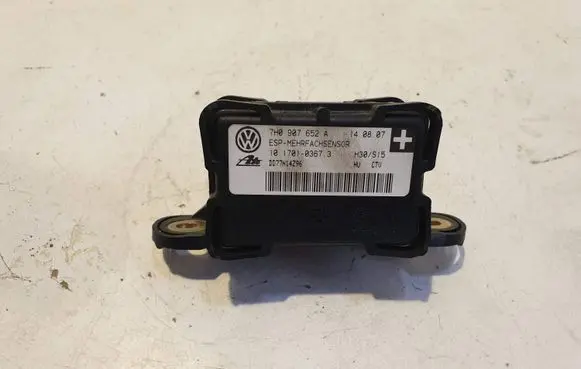 Volkswagen Touareg I ESP acceleration yaw rate sensor 7H0907652A 10170103673